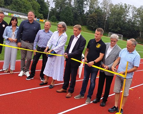Friedrich-Ludwig-Jahn Stadion in Pulsnitz eröffnet