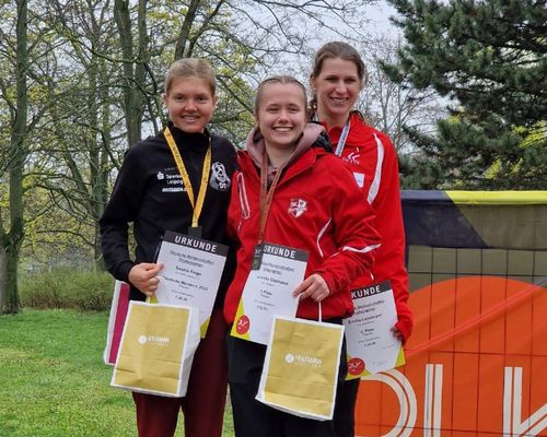 Saskia Feige vom SC DHfK mit Bestzeit  und vierten Meistertitel beim 20 km Gehen in Erfurt